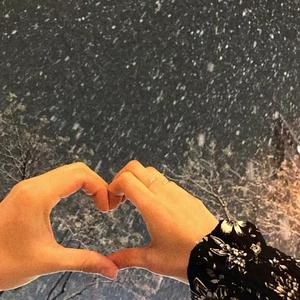 俄罗斯肥胖美女露屄片
