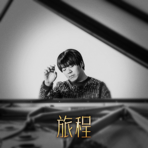 俄罗斯肥胖美女露屄片
